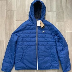 NWT Nike Men’s Therma Puffer Hooded Poly Fill Coat XL Blue